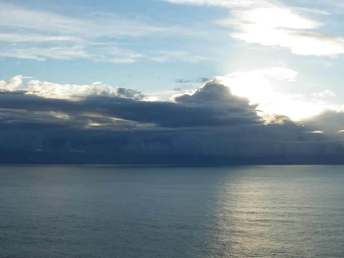 Praia Pequena in Sintra, Portugal
